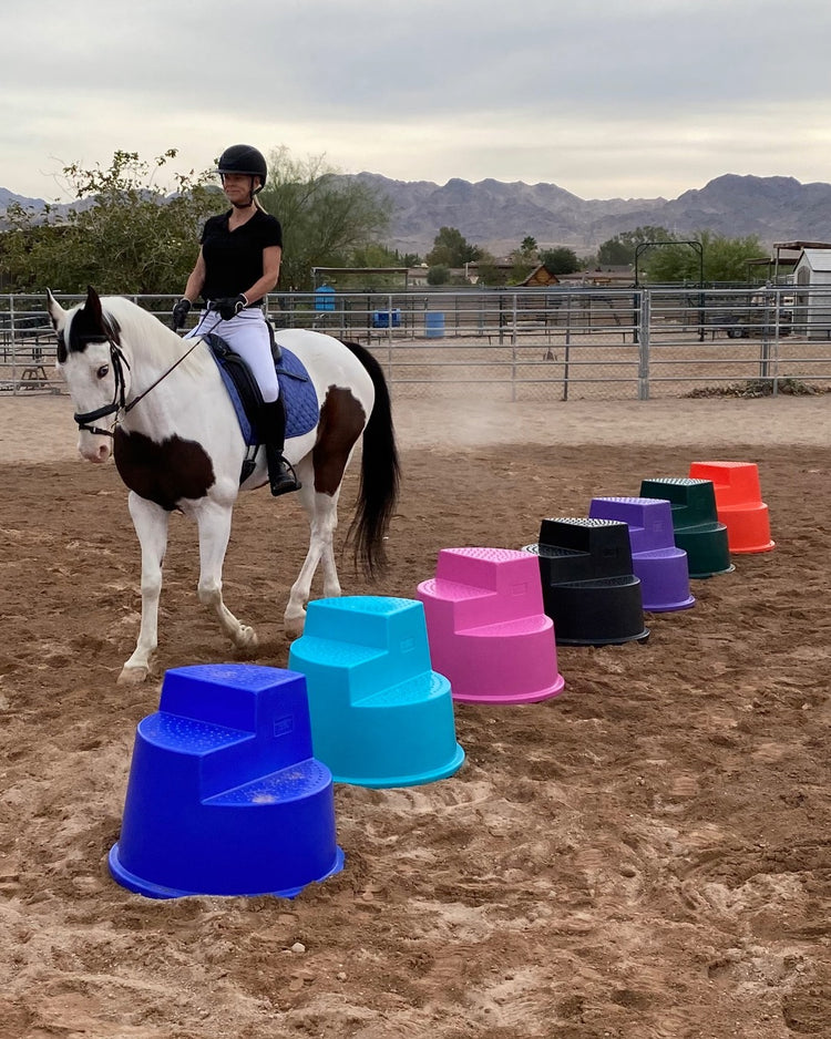 Premium Circular Three-step Horse Mounting Block
